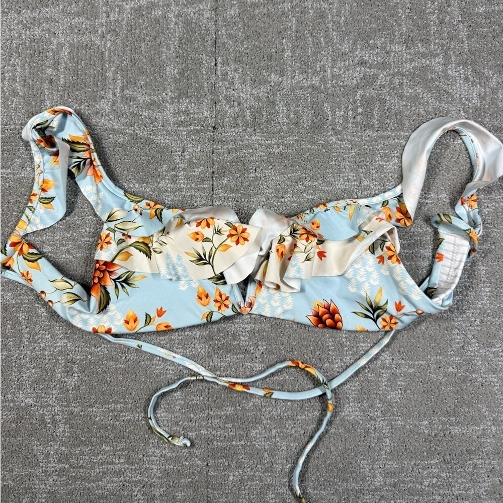 Aqua Bendita Tie Back Floral Bikini Top Womens Size Small?